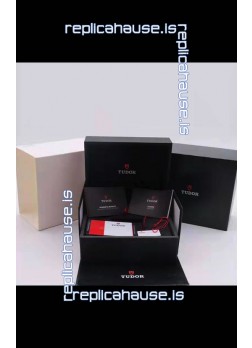 Tudor Replica Box Set with Documents